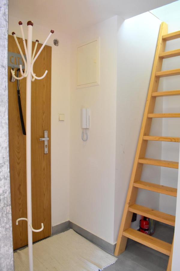 New Central Rooftop With Private Wellness, Sauna & Whirlpool Bath 布拉格 外观 照片